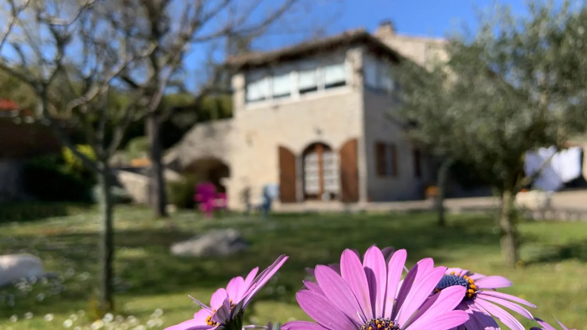 La Peireta-Romantique Saint Alban Auriolles France